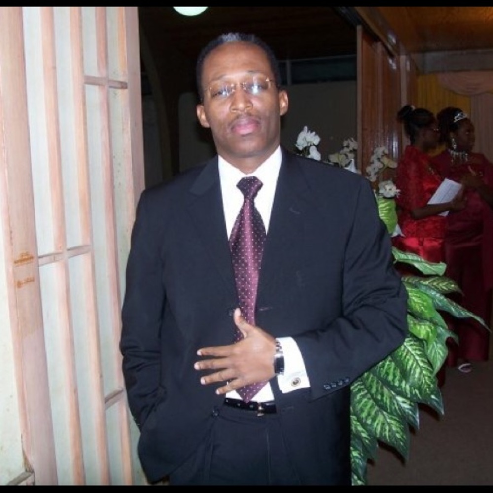 Meet your Posher, Davidson